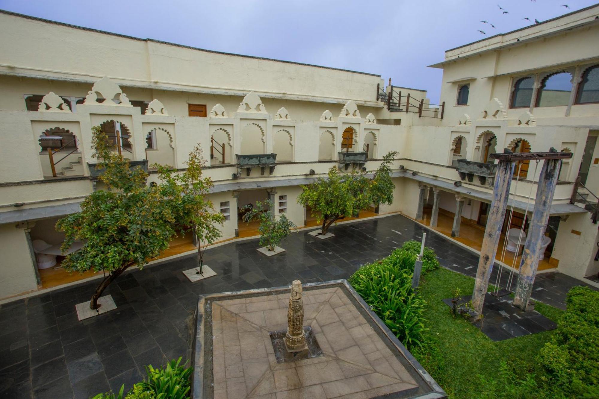 Raas Devigarh Hotel Delwara Ngoại thất bức ảnh