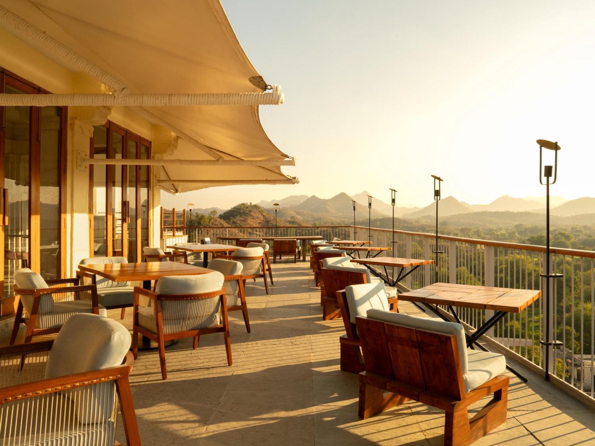 Raas Devigarh Hotel Delwara Ngoại thất bức ảnh