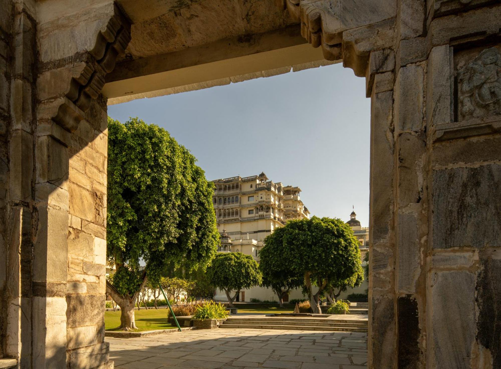 Raas Devigarh Hotel Delwara Ngoại thất bức ảnh